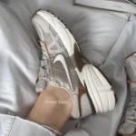 کتونی v2k کاراملی