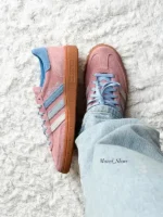 کتونی اسپیزال صورتی