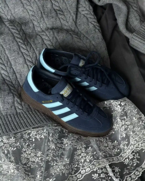 کتونی آدیداس اسپیزال سورمه‌ای آبی