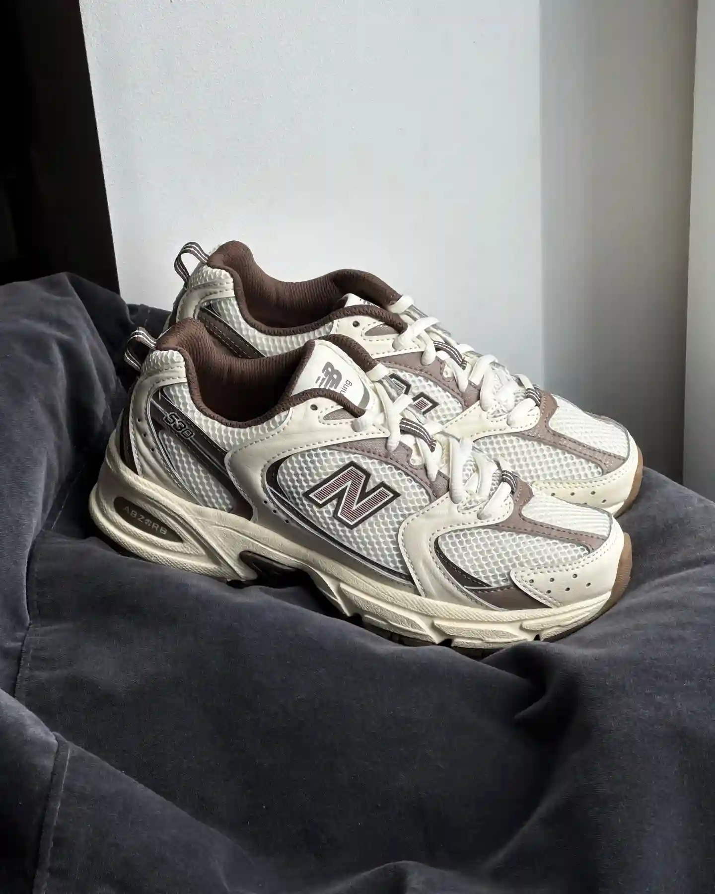 newbalanc 530 brown کتونی نیوبالانس 530 سفید قهوهای