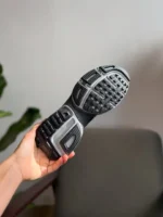 قیمت کتونی نایک v2k مشکی نقره‌ای