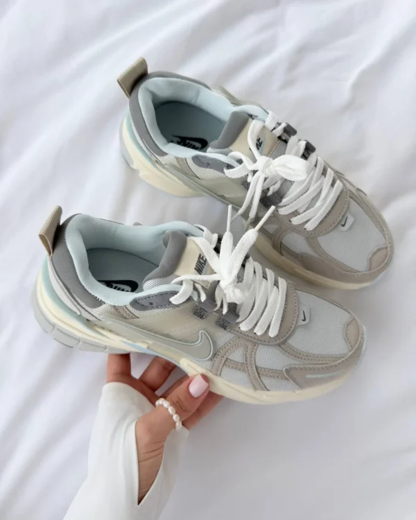 کتونی و کفش وی تو کی(v2k) طوسی آبی