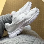 کتونی نایک وی 5 سفید