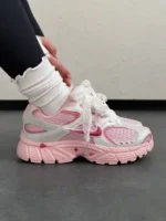 کفش و کتونی نایک وی 5 صورتی