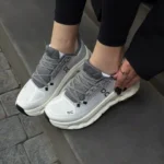 کتونی آن رانینگ سفید طوسی